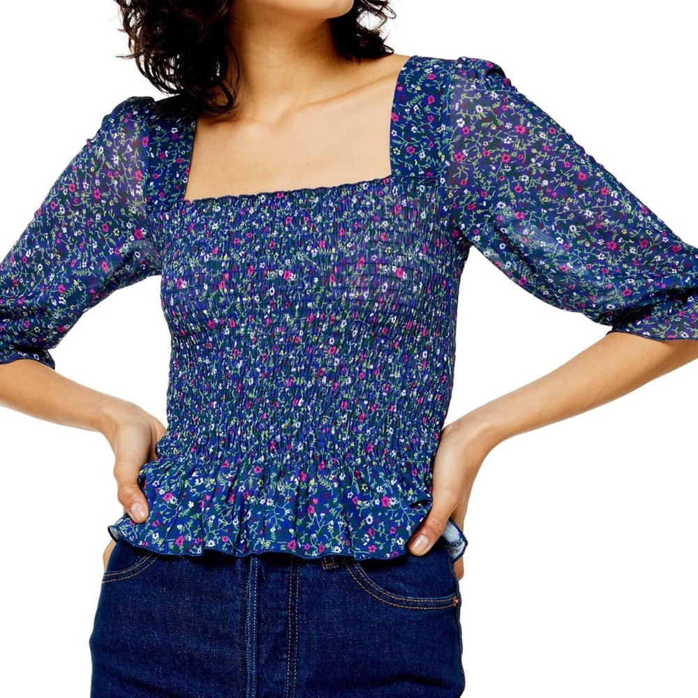 NWT TOPSHOP Ditsy Smocked Blouse
